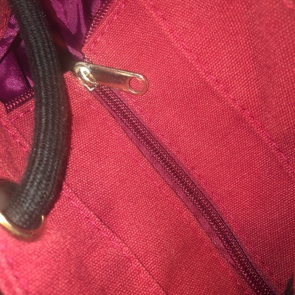 TOTE - Picture 4 of 12